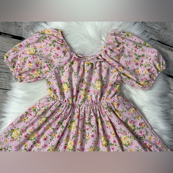 Tahari Pink and Yellow Flower Smocked Sundress with Puff Sleeves Girls Size 7 - Picture 4 of 7